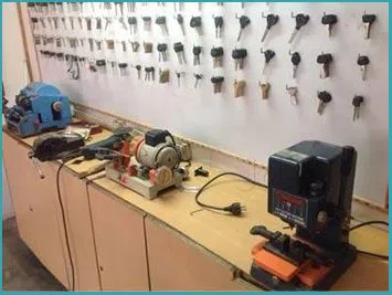  Elizabeth Lock And Key Elizabeth, NJ 908-991-3003